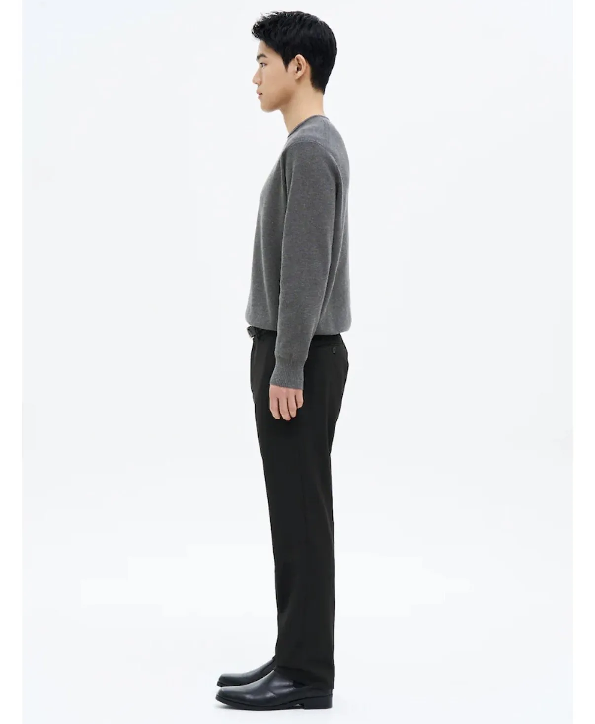 IMG_1721.jpeg [4910] Quần lửng cơ bản Slim Fit 8 giây Đen (11.030 KRW) (Miễn phí)