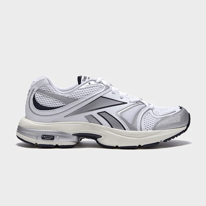 image.png [29cm] 리복 프리미어 로드 플러스 VI 화이트 러닝화 (58,370원) (무료)