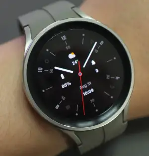 HMKWatch Simple 015 갤럭시 워치페이스